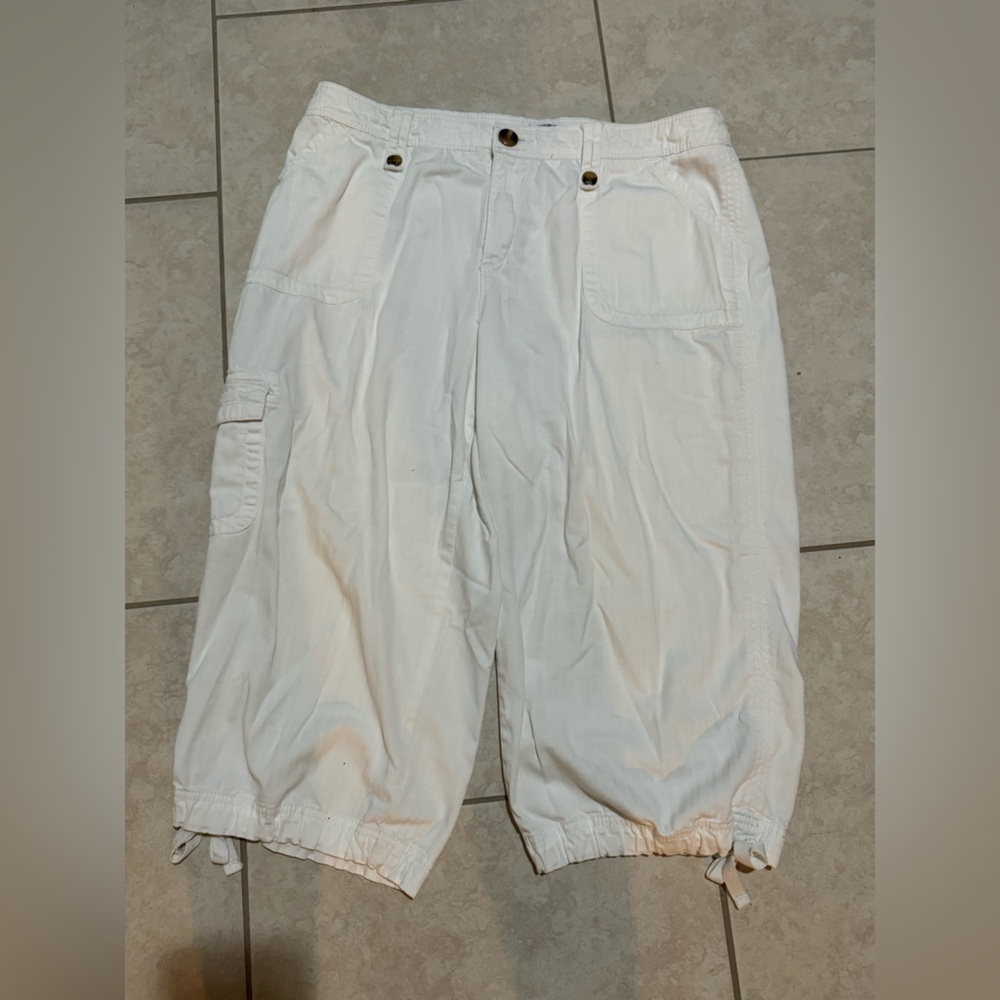 Size 10 Crop Pant